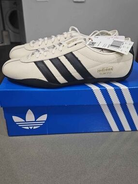 adidas Tokyo W Sneakers in Cream with Black Stripes